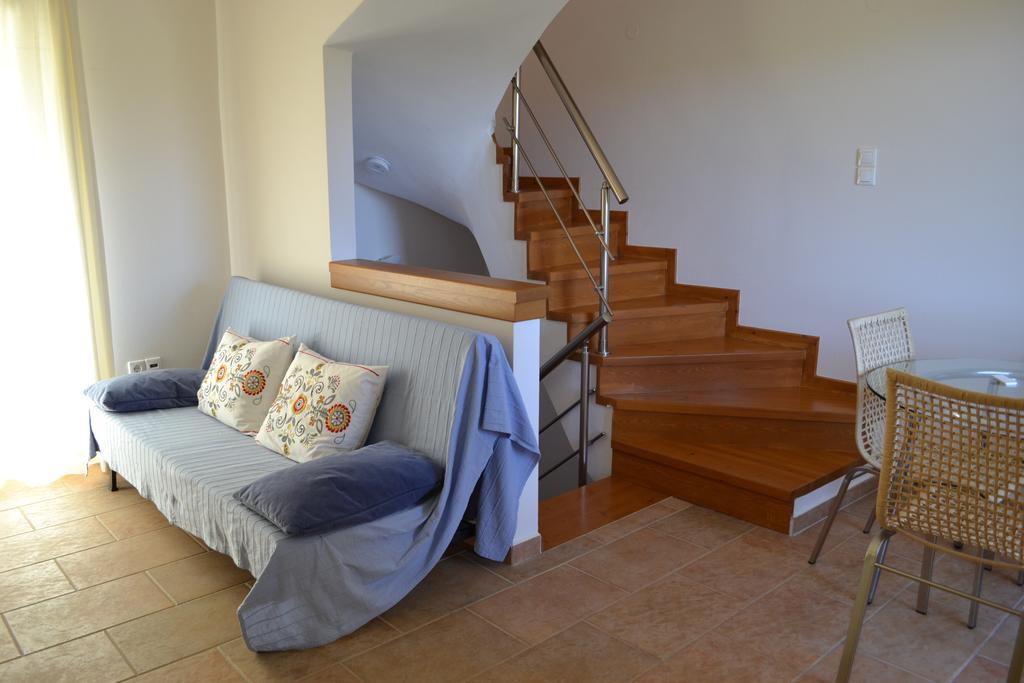 Agios Nikitas View Villa ภายนอก รูปภาพ