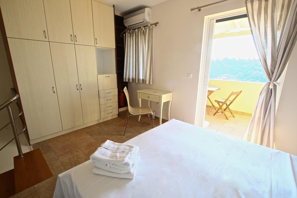 Agios Nikitas View Villa ภายนอก รูปภาพ