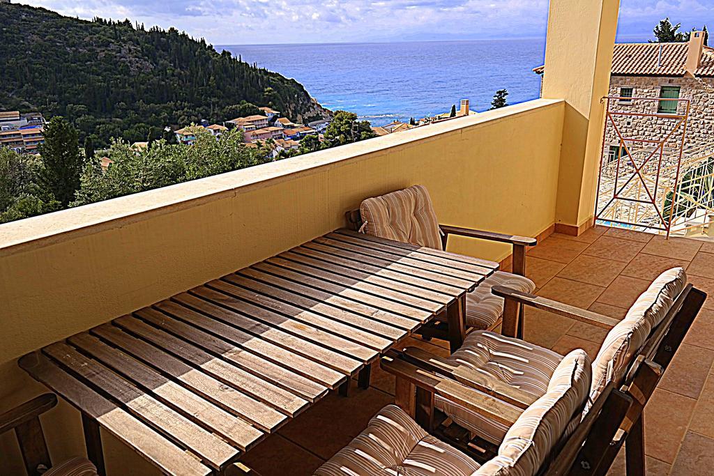 Agios Nikitas View Villa ภายนอก รูปภาพ