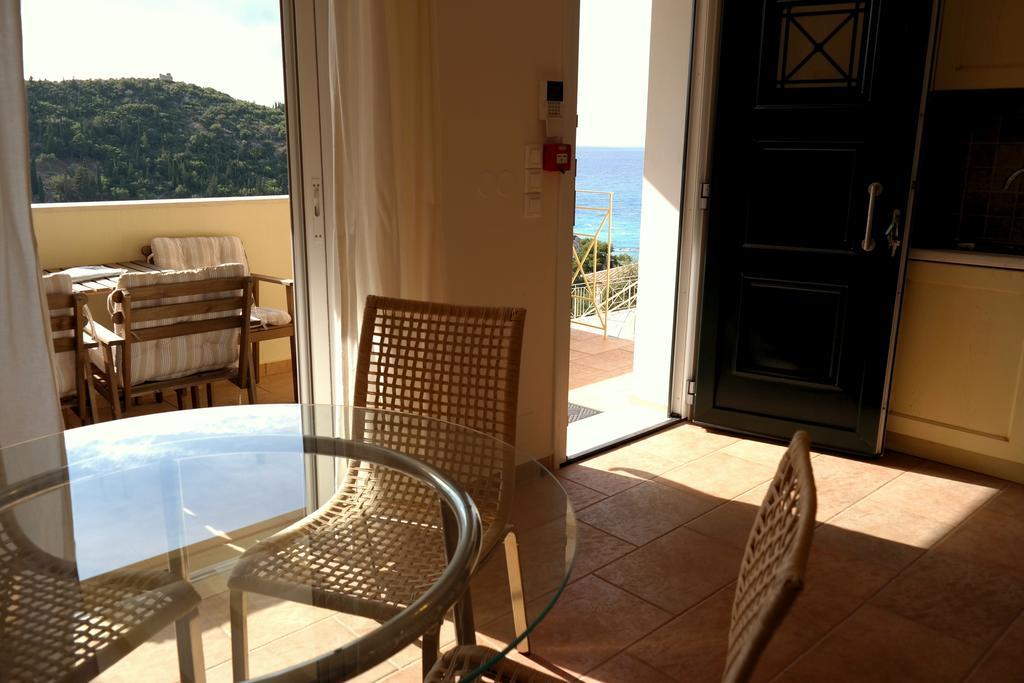 Agios Nikitas View Villa ภายนอก รูปภาพ